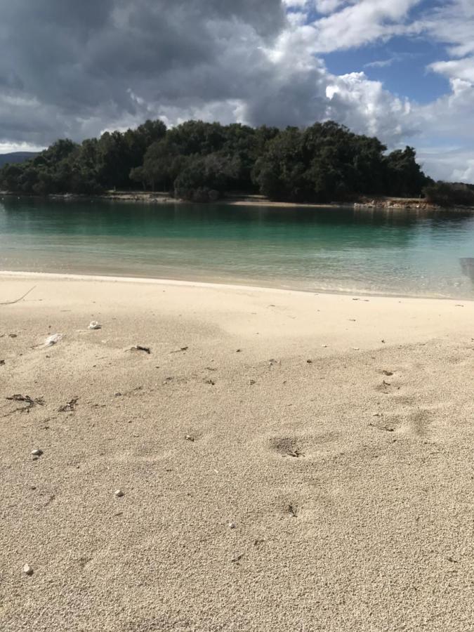 Guesthouse A&F Ksamil Dış mekan fotoğraf